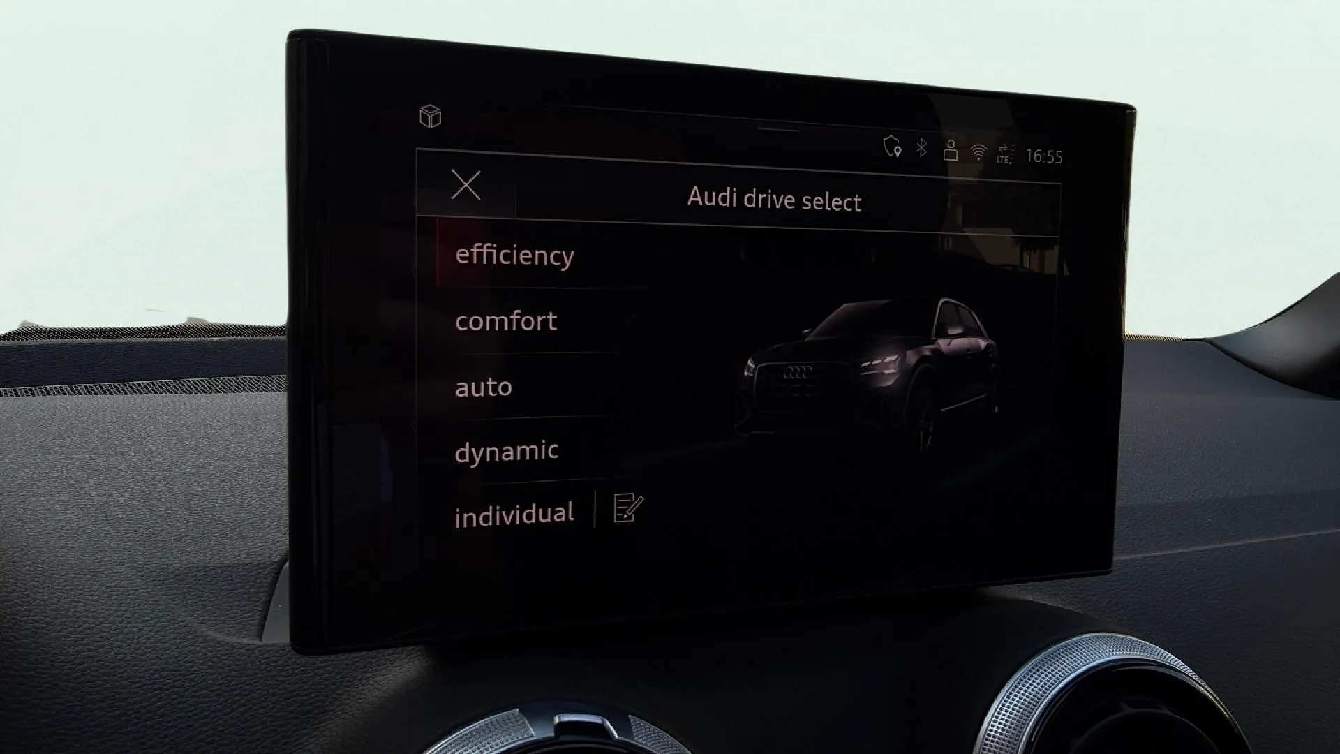 Audi Q2 Adrenalin Black E 35 TFSI S tronic - foto 20