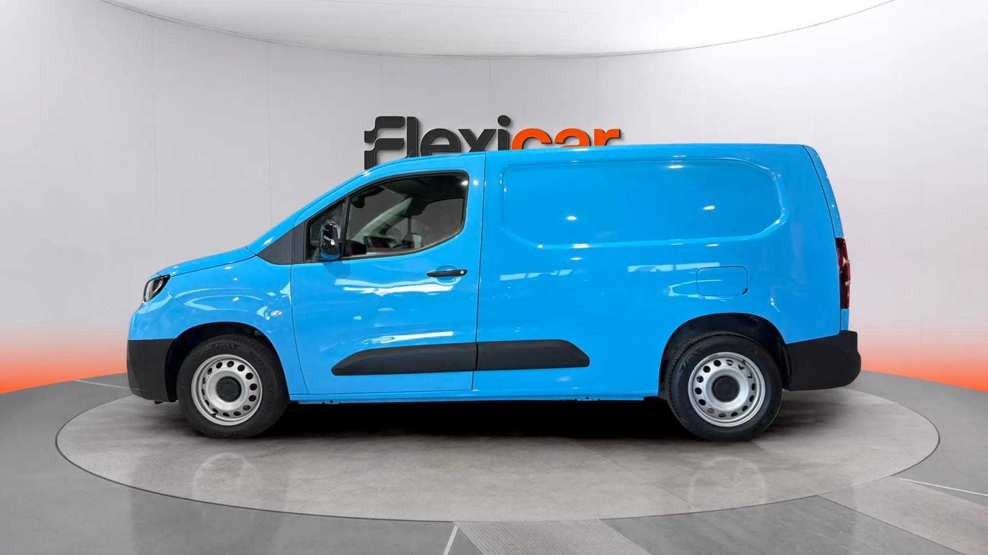 Toyota Proace City Combi N1 L2 1.5D VX - foto 6
