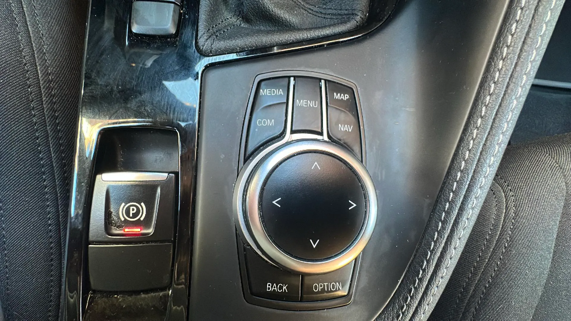 BMW X2 sDrive18d - foto 27