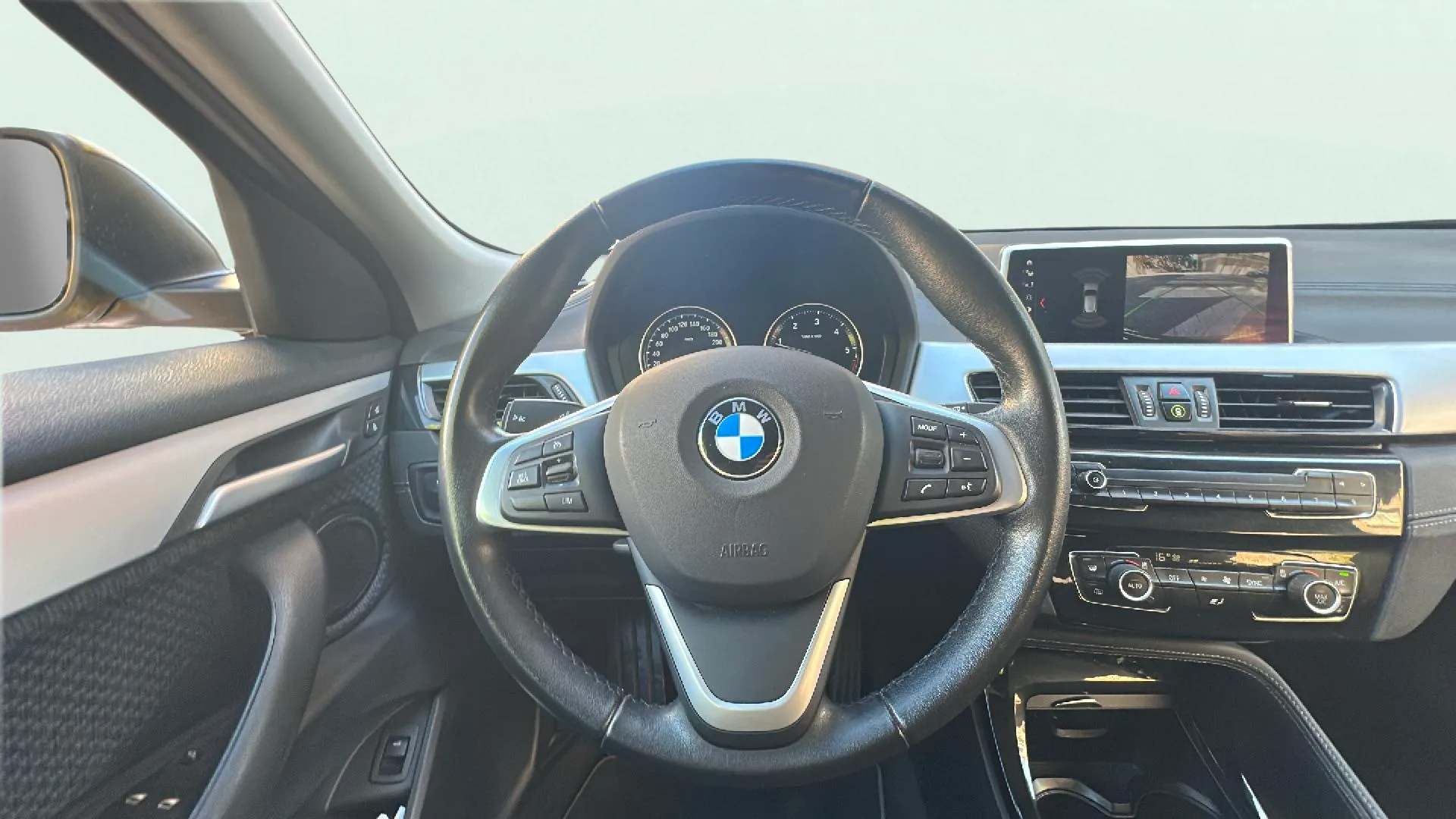 BMW X2 sDrive18d - foto 13