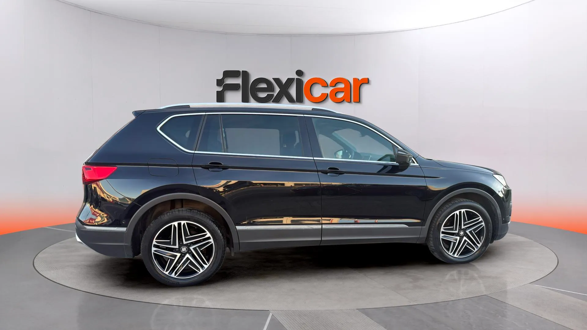 SEAT Tarraco 2.0 TDI 4Drive DSG Xcellence - foto 4