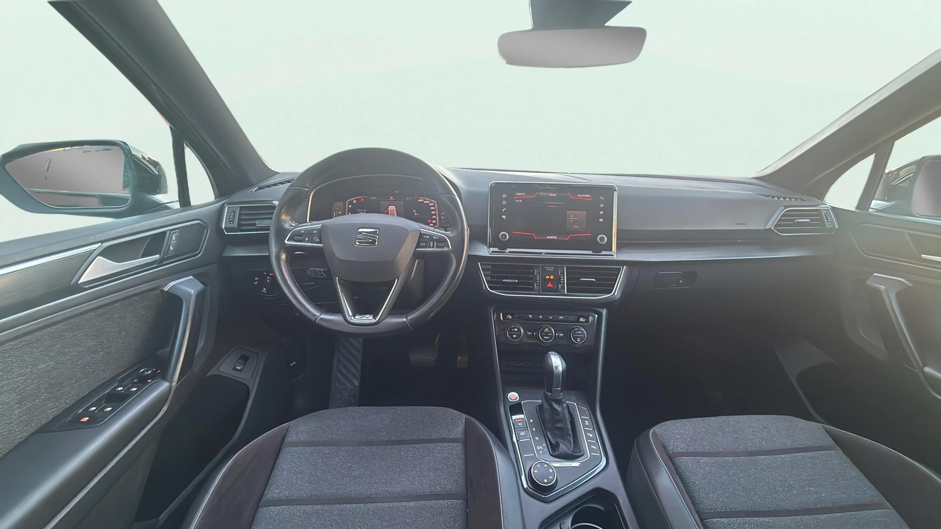 SEAT Tarraco 2.0 TDI 4Drive DSG Xcellence - foto 9