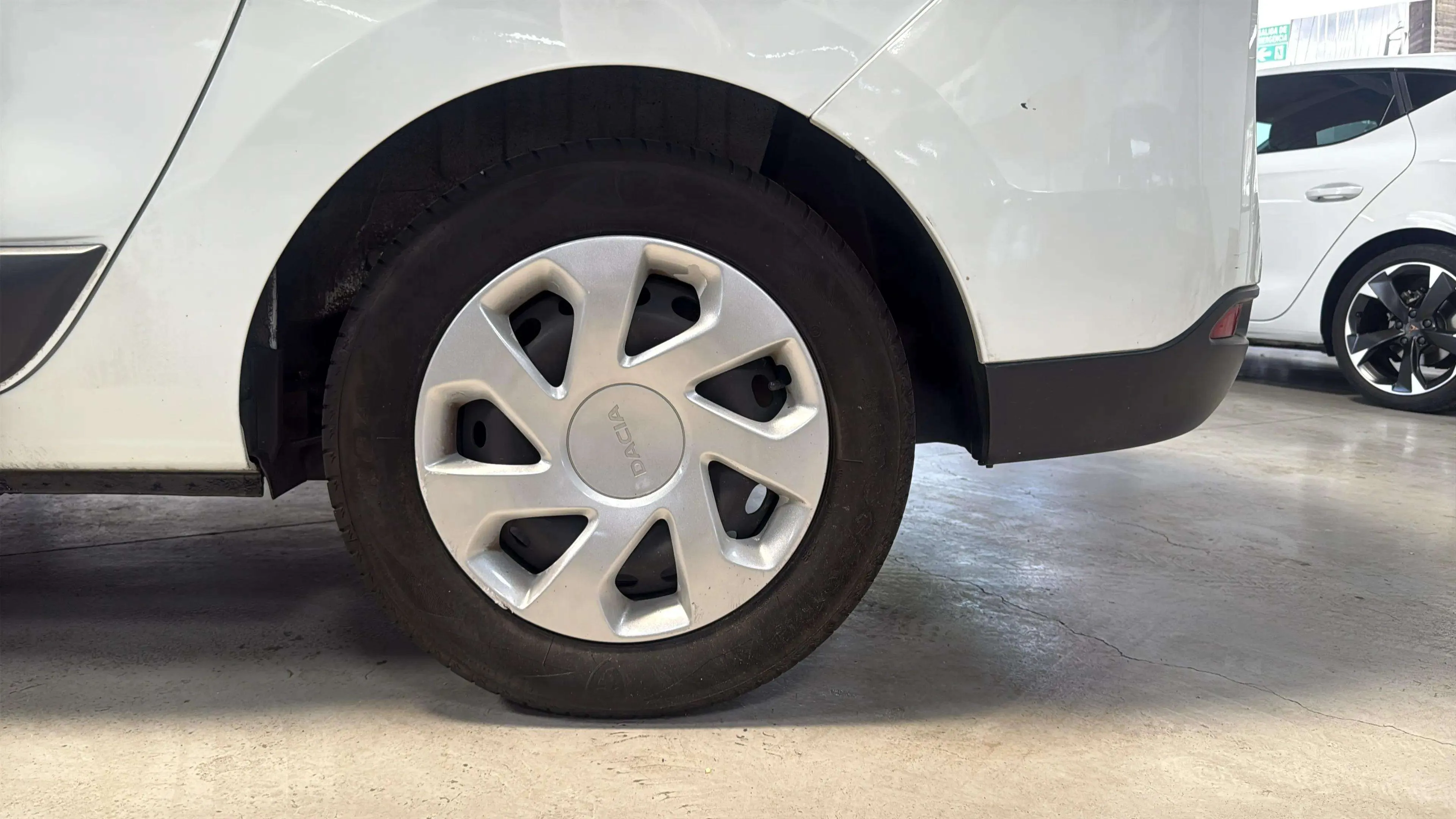 Dacia Lodgy Comfort TCe 5 plazas GPF - foto 17