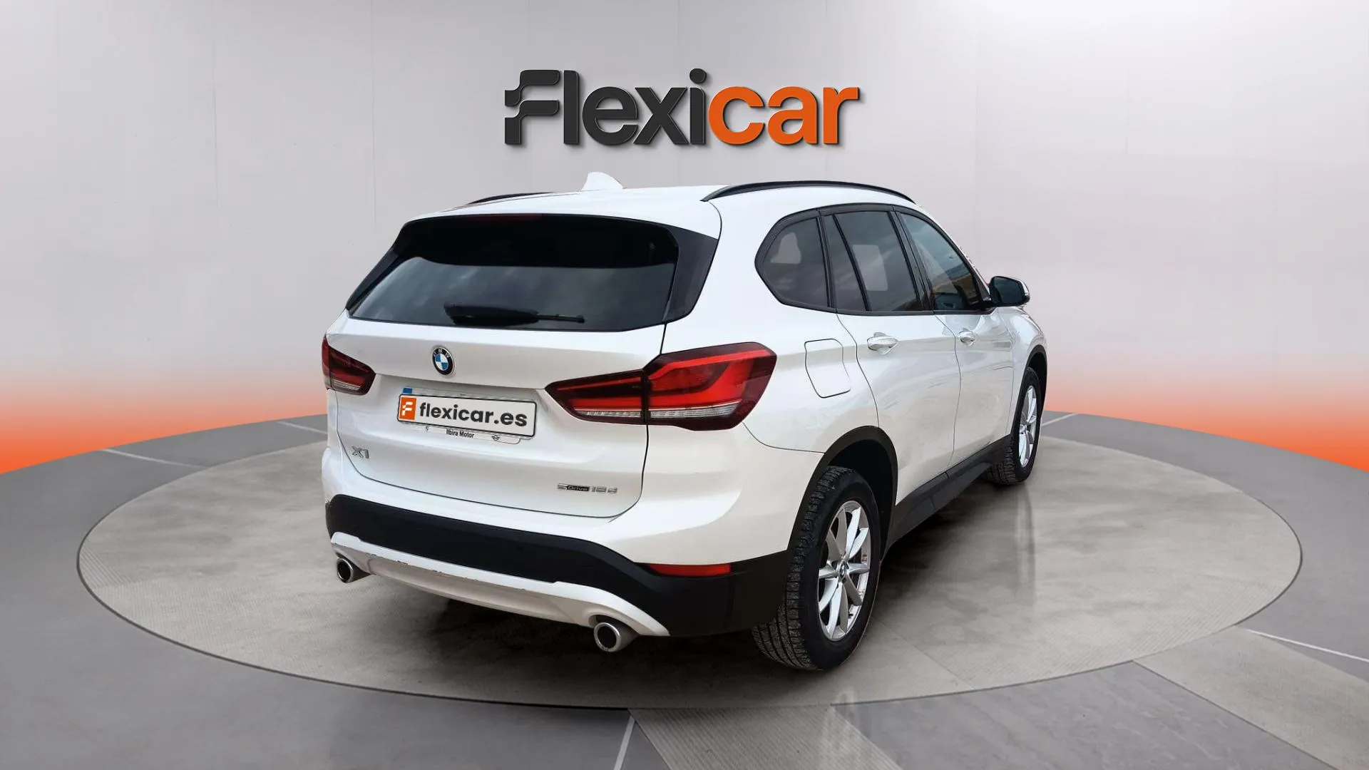 BMW X1 sDrive18d - foto 7