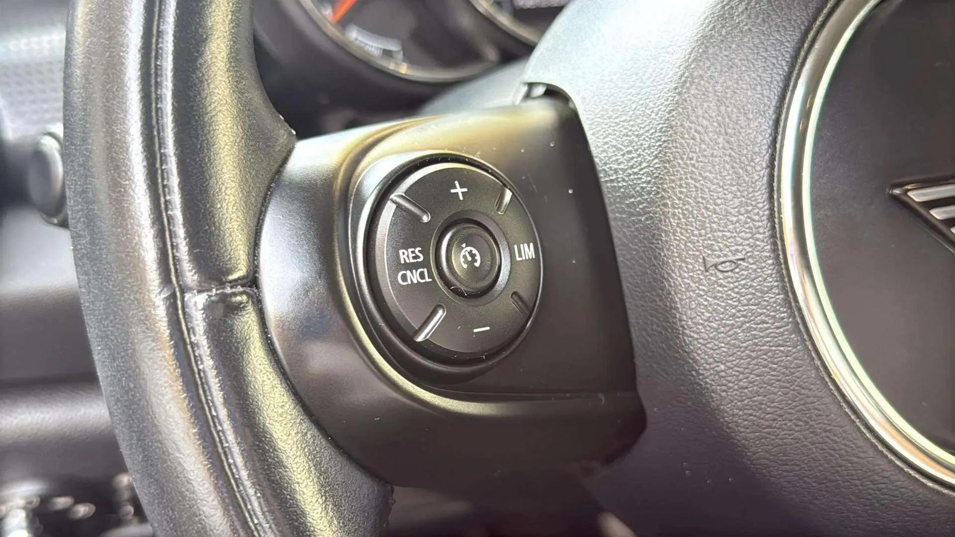 MINI Cooper 1.5cm³ - foto 16