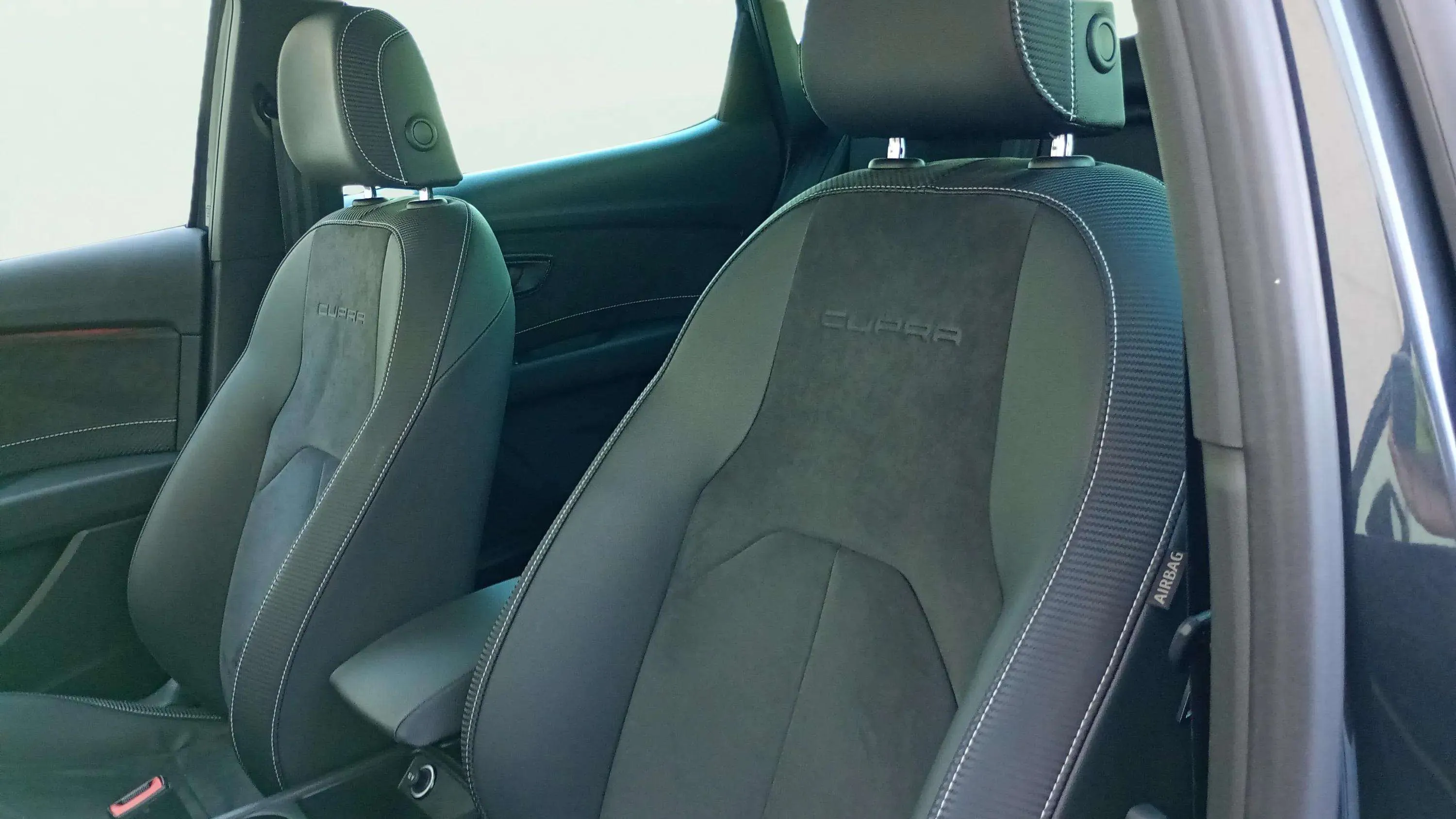 SEAT León 2.0 TSI DSG-7 Cupra - foto 34