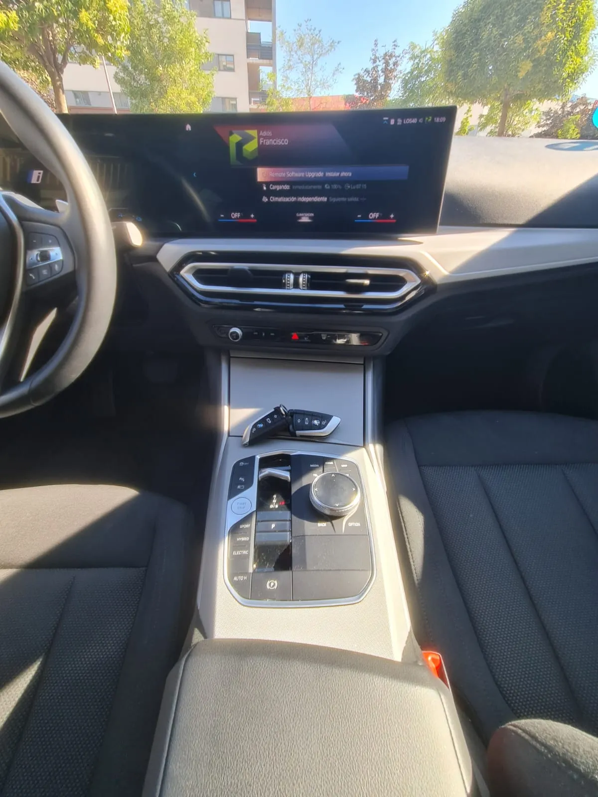 BMW Serie 3 320e - foto 11