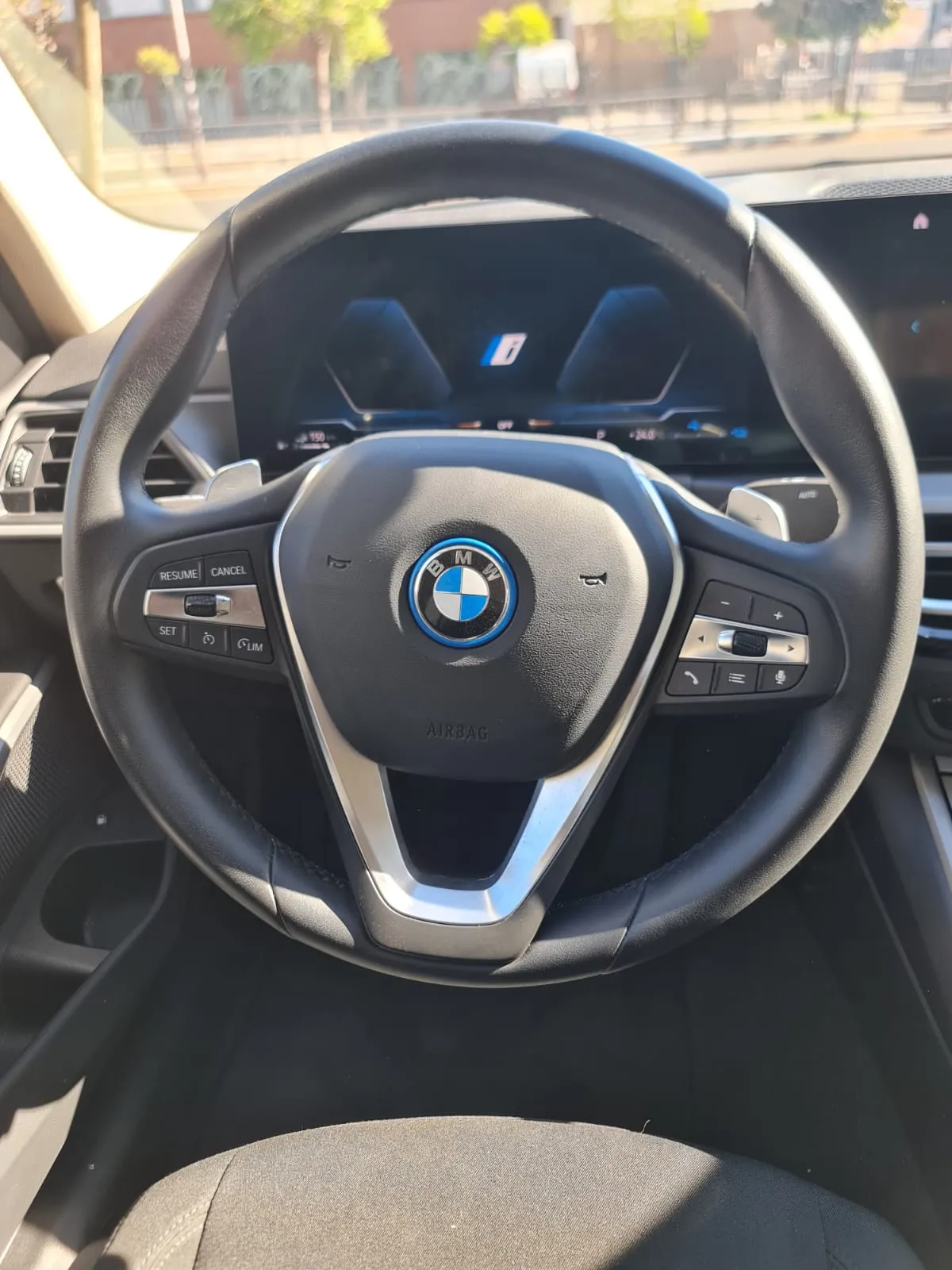 BMW Serie 3 320e - foto 17