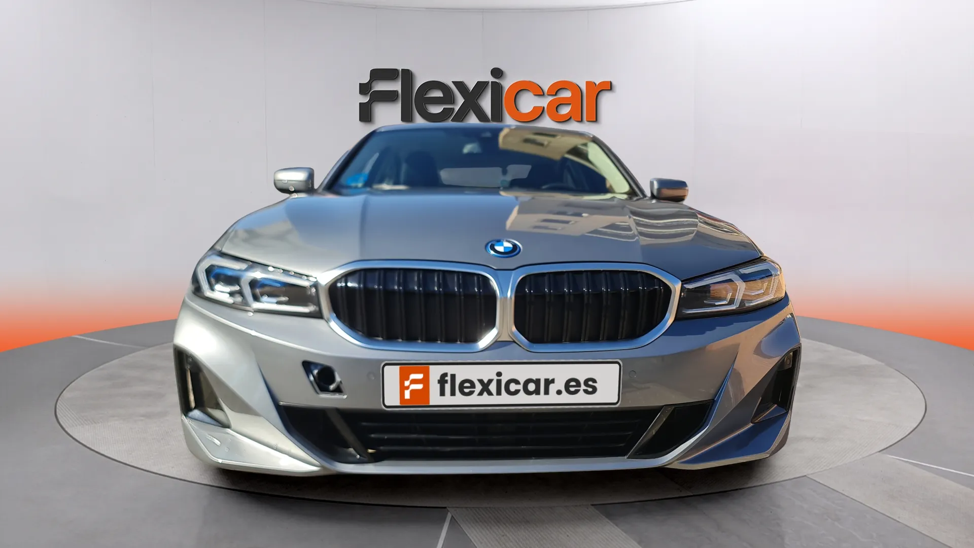 BMW Serie 3 320e - foto 2
