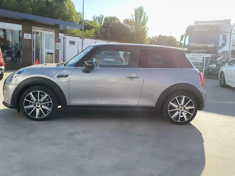 MINI Cooper SE - foto 3