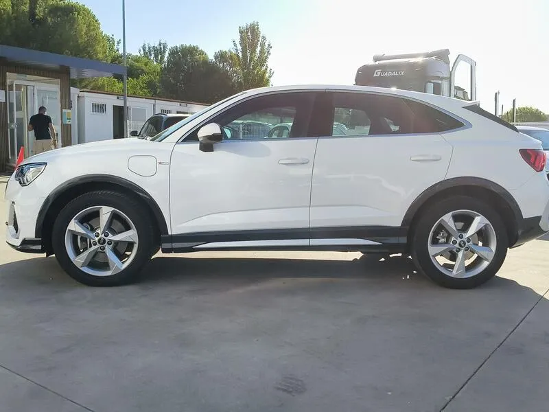 Audi Q3 45 TFSI e Sportback S tronic S Line - foto 3