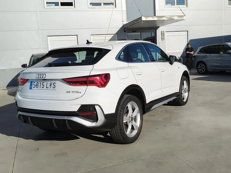 Audi Q3 45 TFSI e Sportback S tronic S Line - foto 6