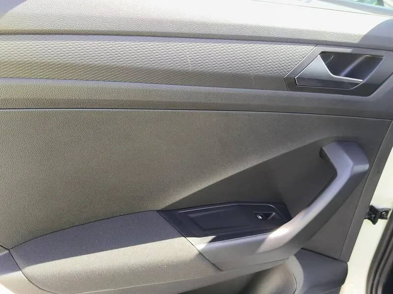 Volkswagen T-Roc 2.0 TDI - foto 34