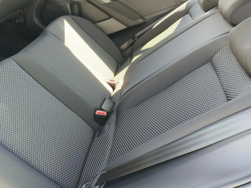 Volkswagen T-Roc 2.0 TDI - foto 32