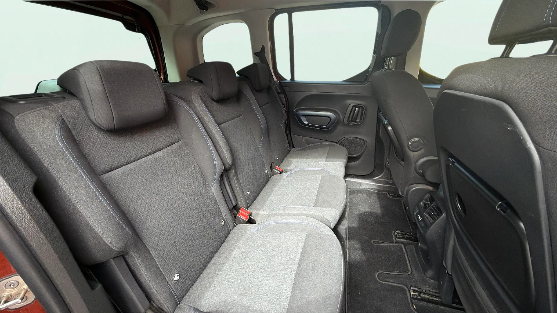 Peugeot Rifter Style Standard BlueHDi - foto 16