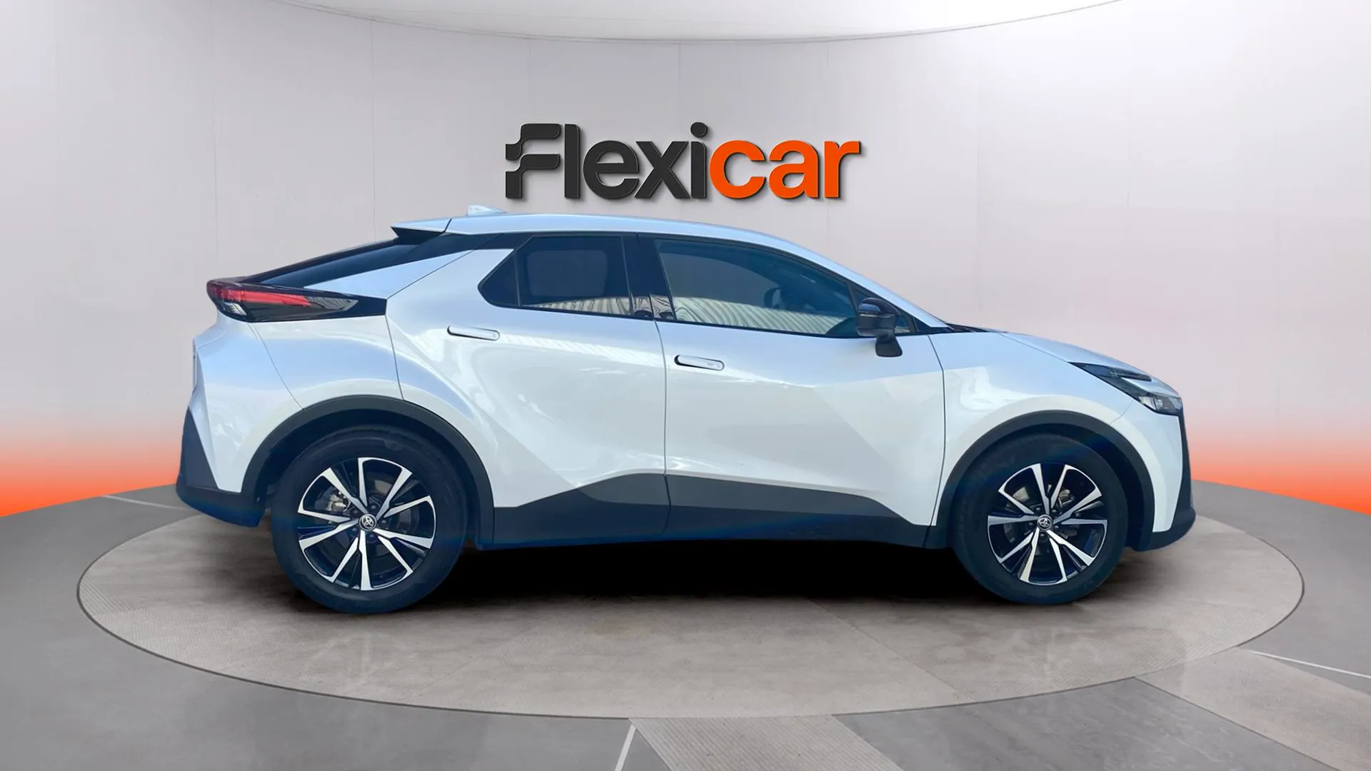 Toyota C-HR 1.8 140H Advance - foto 6