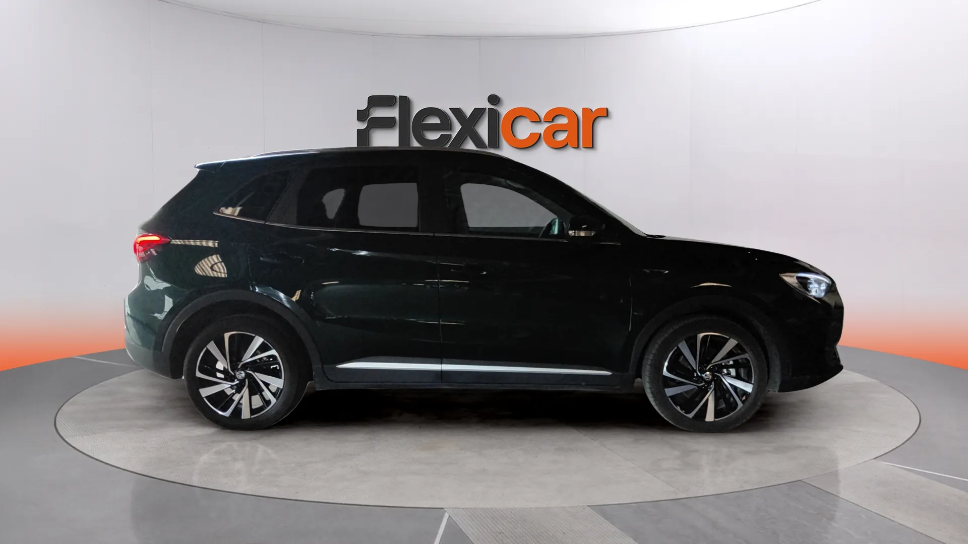 MG ZS Hybrid+ Luxury - foto 5