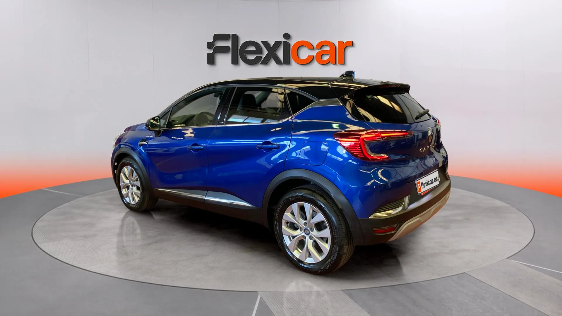 Renault Captur SL E-Tech Edition Híbrido enchuf. - foto 5