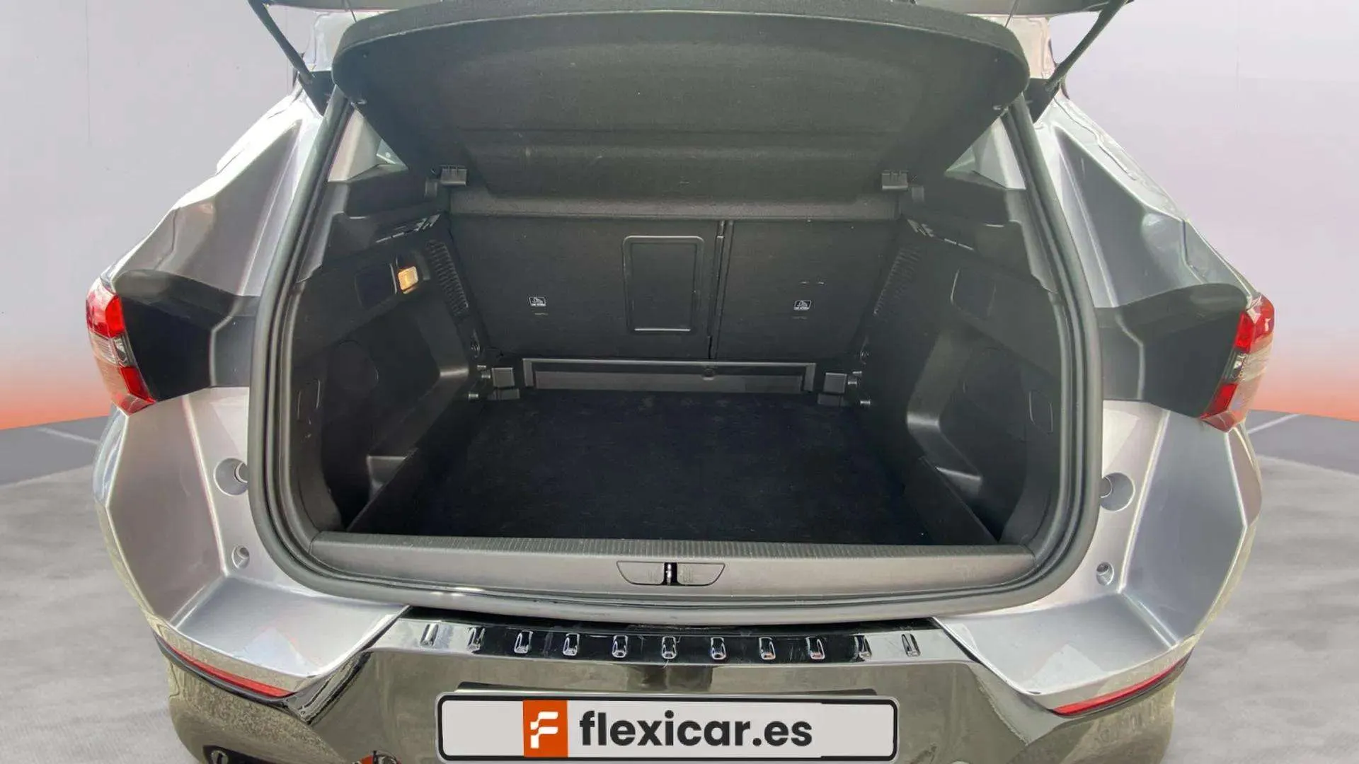 Opel Grandland 1.2T XHT MT6 GS - foto 8