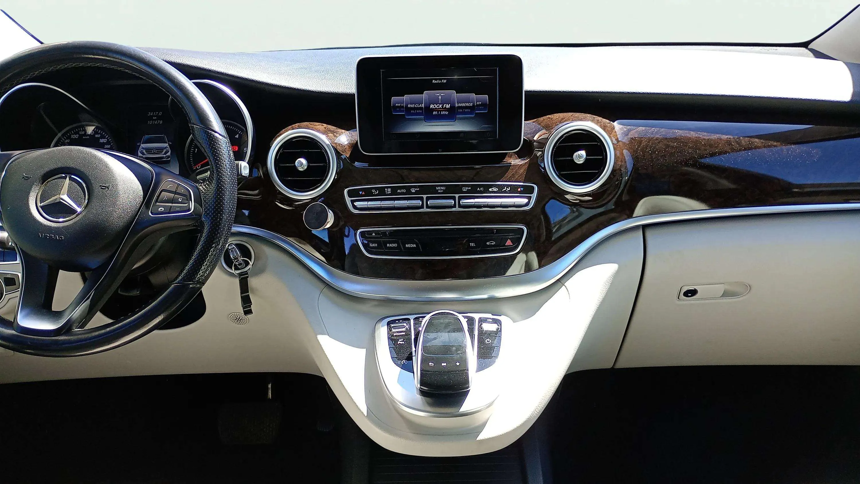Mercedes-Benz Clase V 200 d Avantgarde Extralargo - foto 7