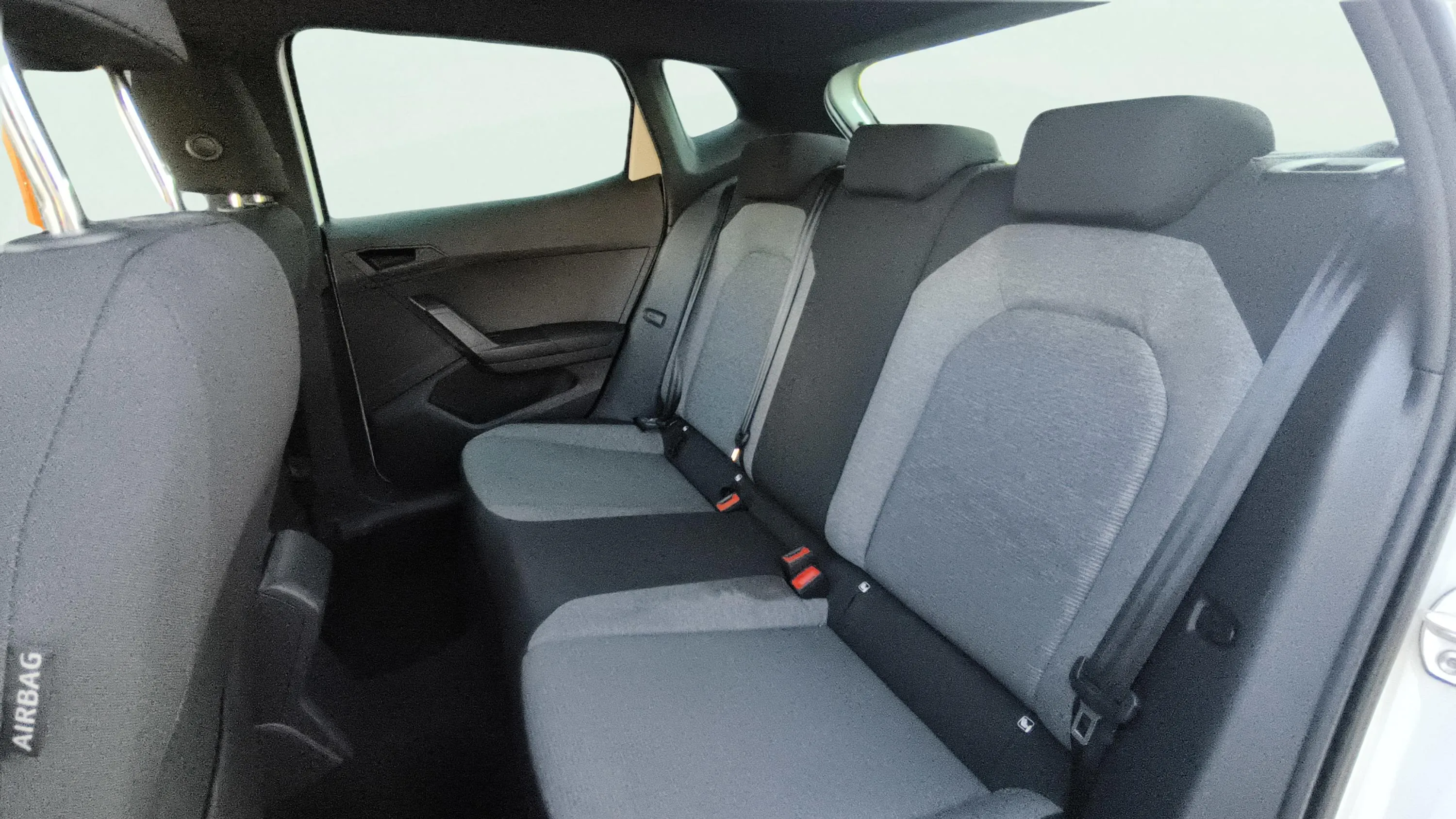 SEAT Ibiza 1.0 TSI Xcellence - foto 24