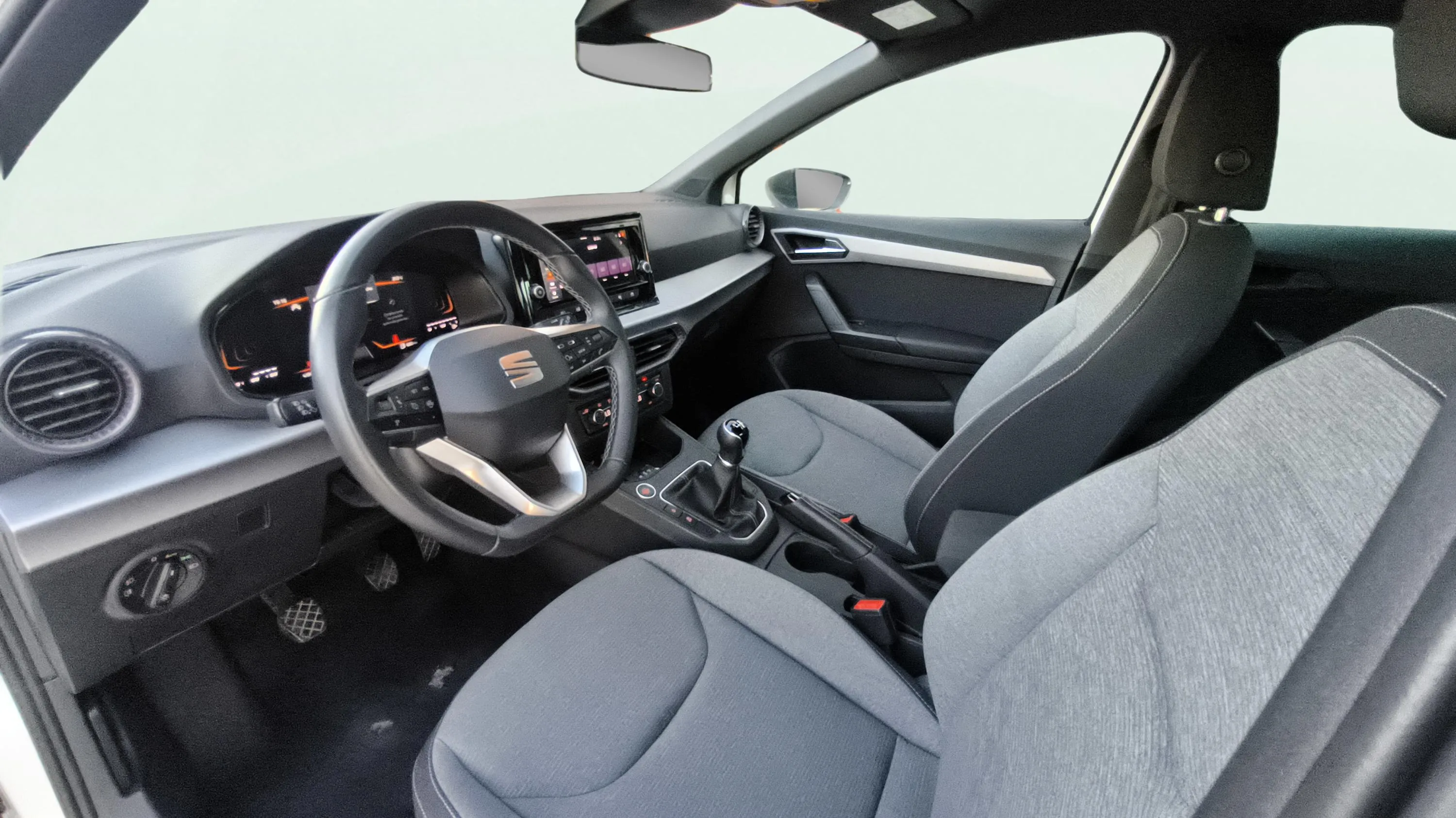 SEAT Ibiza 1.0 TSI Xcellence - foto 29