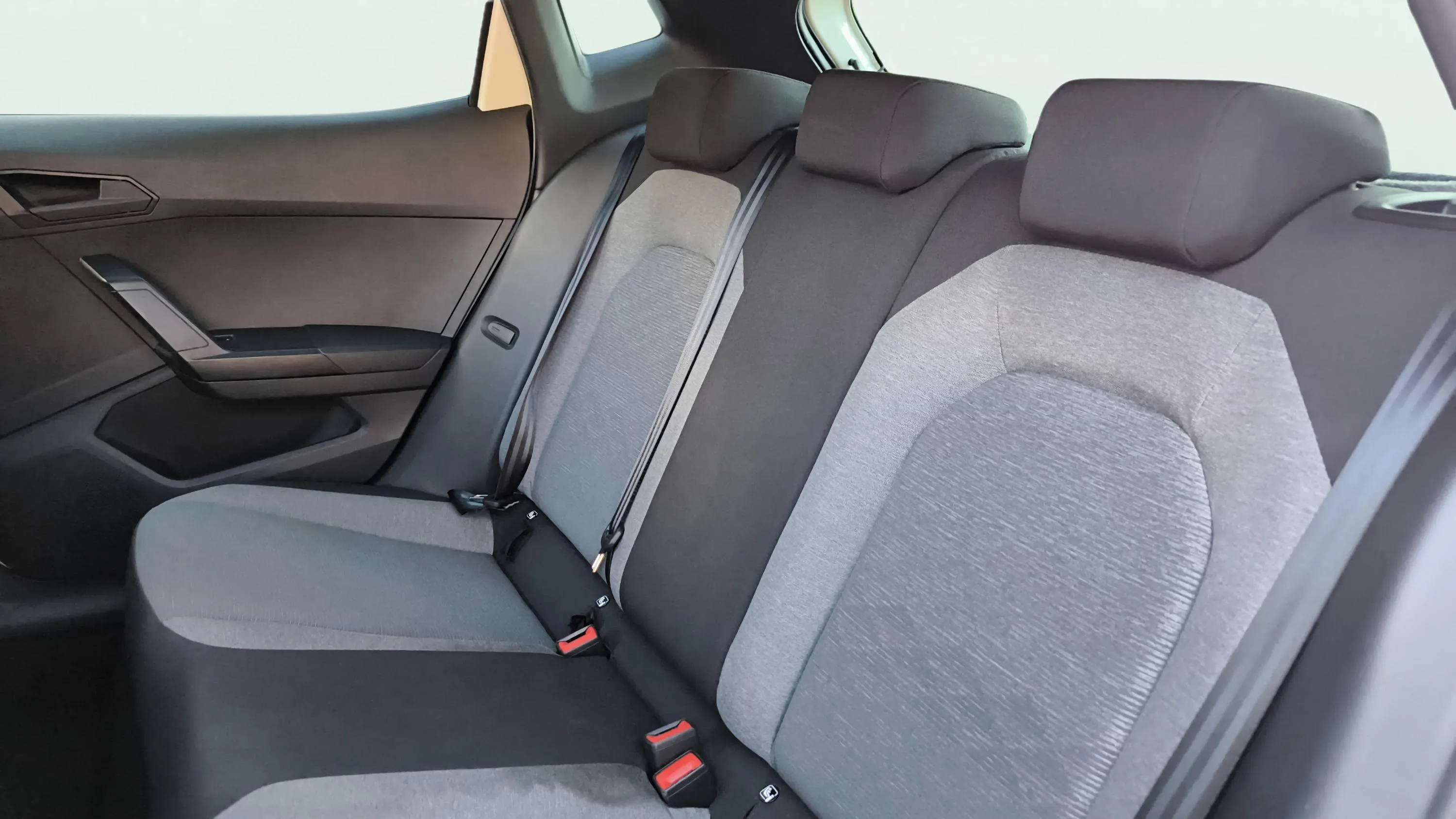SEAT Ibiza 1.0 TSI Xcellence - foto 25