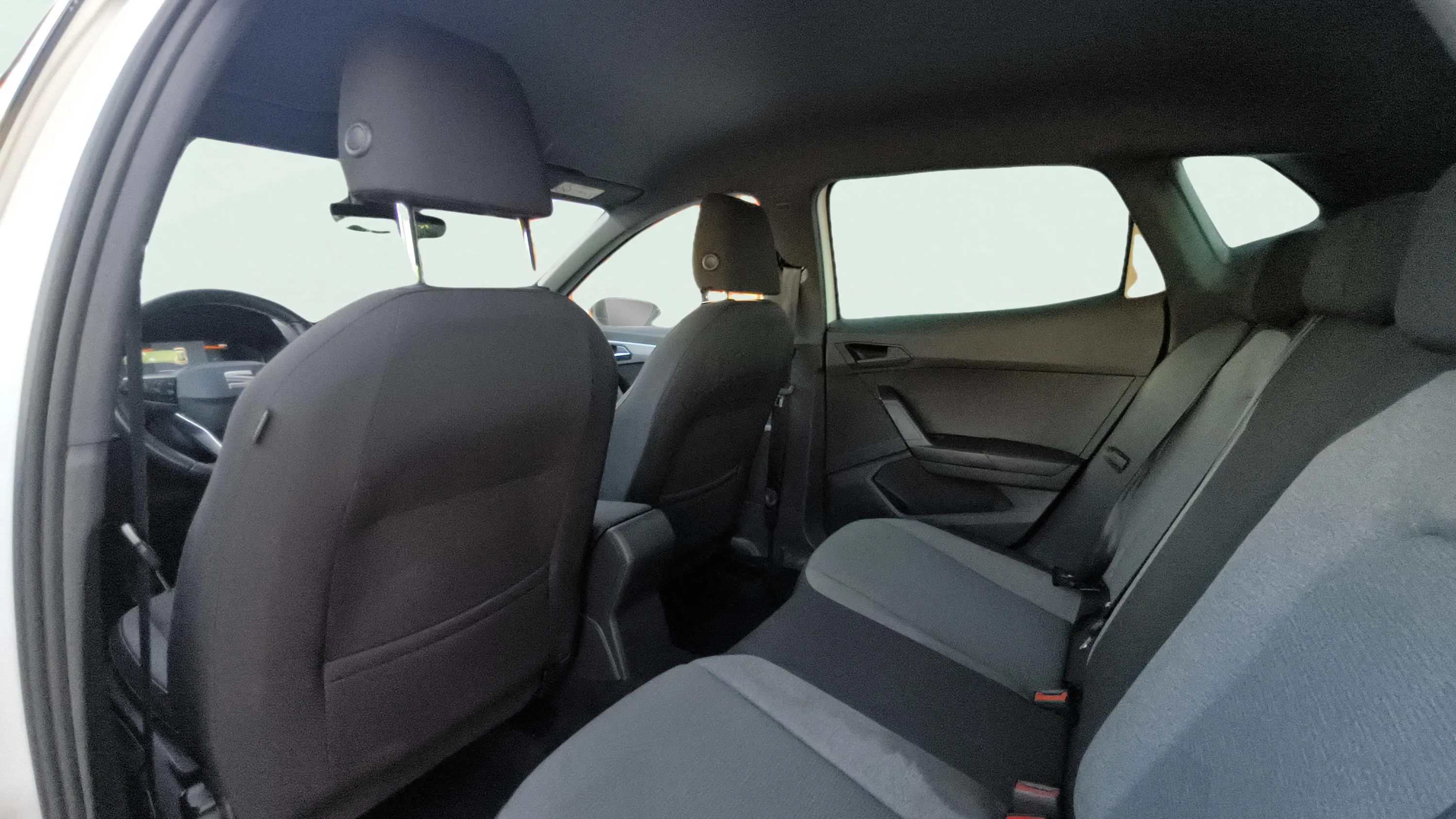 SEAT Ibiza 1.0 TSI Xcellence - foto 27