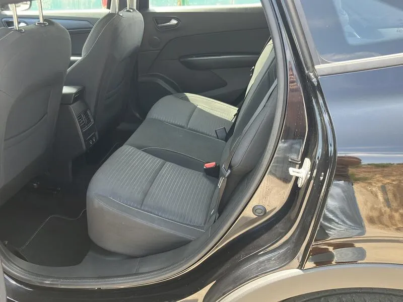 Renault Arkana TCe Intens - foto 17