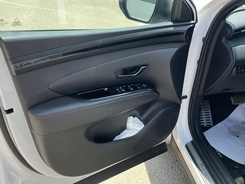 Hyundai Tucson 1.6 T-GDi 48V N-Line Sky - foto 11
