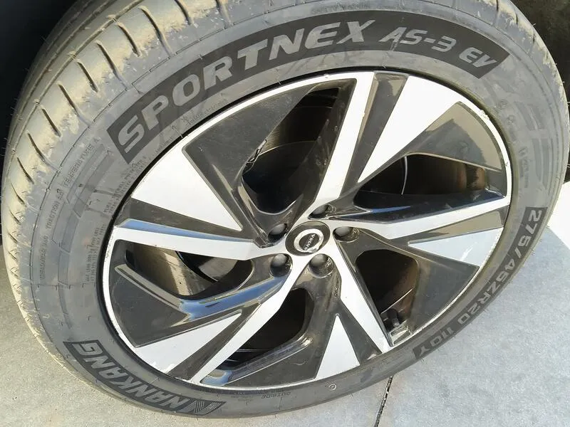 Volvo XC90 2.0 T8 AWD Plus Dark Recharge - foto 48