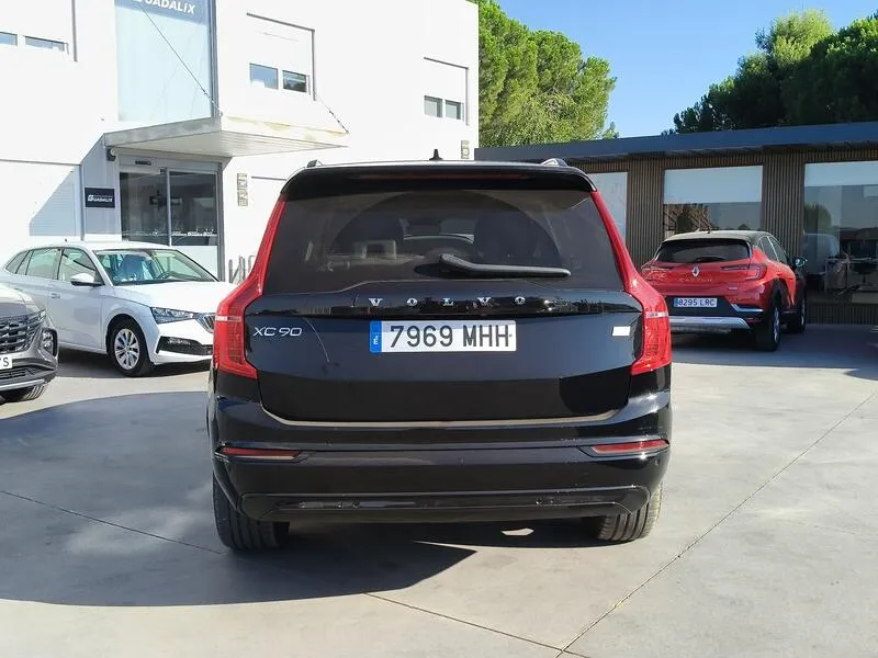 Volvo XC90 2.0 T8 AWD Plus Dark Recharge - foto 5