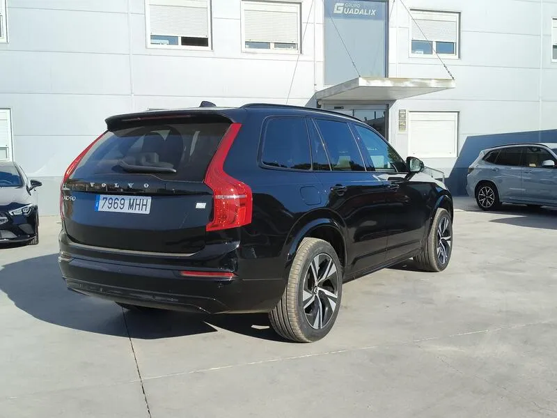 Volvo XC90 2.0 T8 AWD Plus Dark Recharge - foto 6