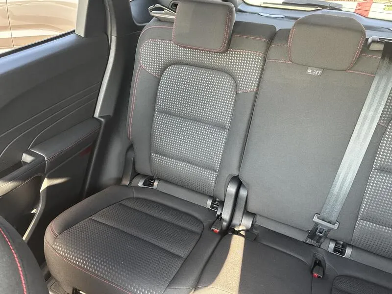 Ford Kuga ST-Line 2.5 - foto 22