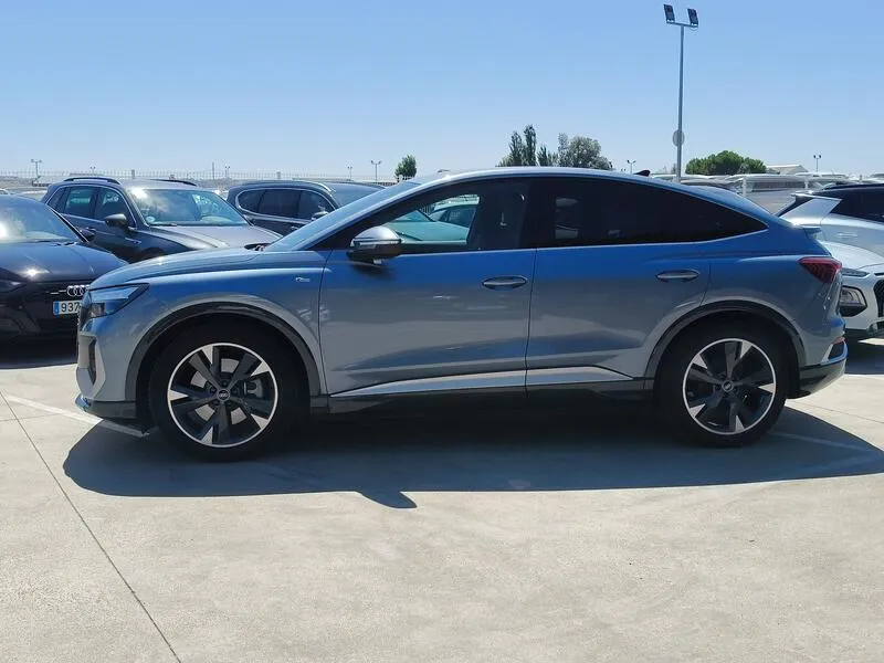 Audi Q4 e-tron Sportback S line 40 e-tron - foto 3