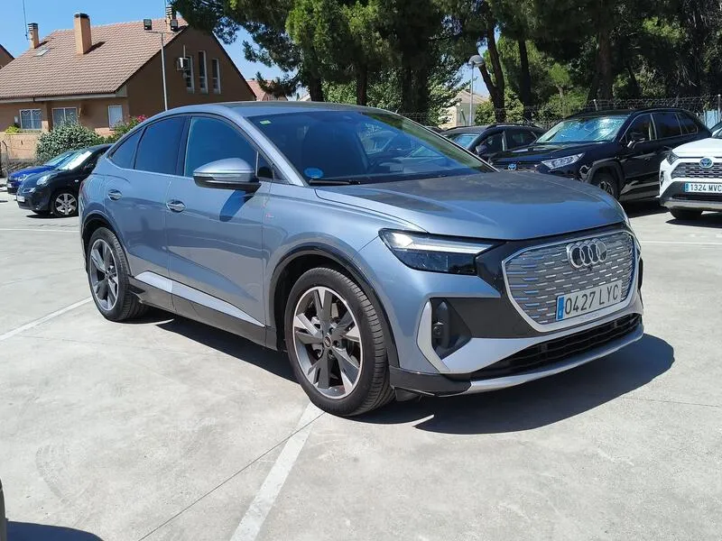 Audi Q4 e-tron Sportback S line 40 e-tron - foto 8