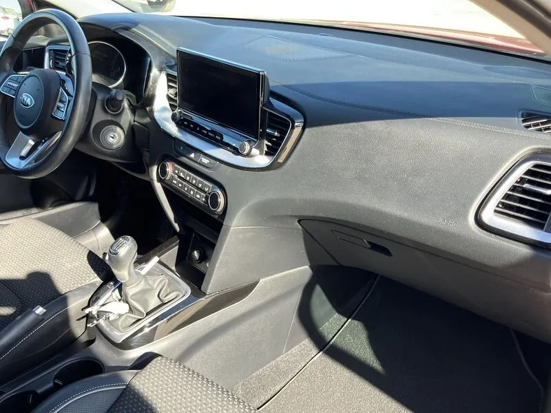 Kia XCeed 1.0 T-GDi Tech - foto 30