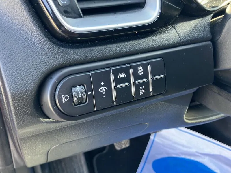 Kia XCeed 1.0 T-GDi Tech - foto 38