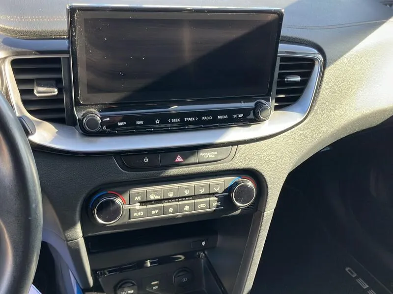 Kia XCeed 1.0 T-GDi Tech - foto 41