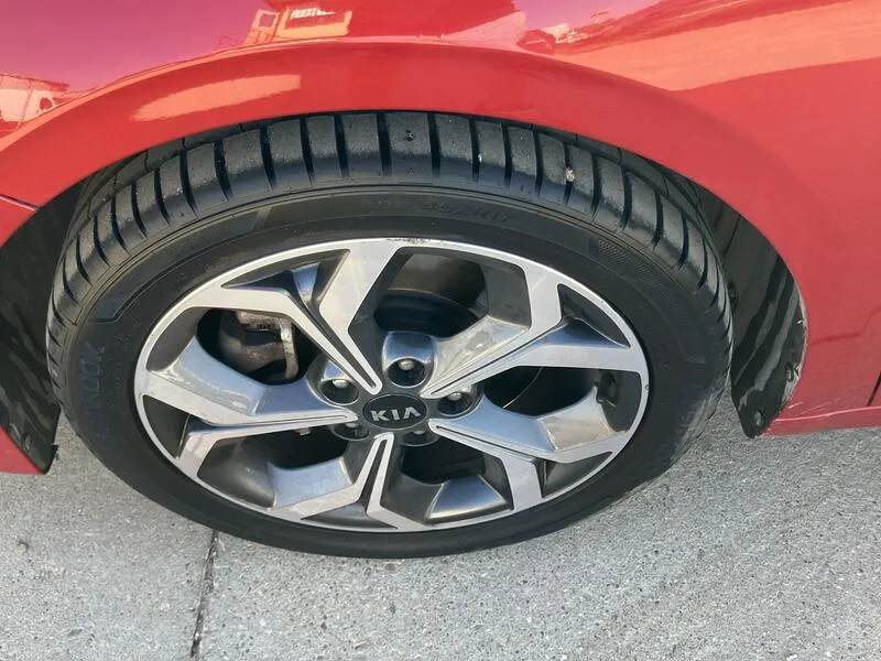 Kia XCeed 1.0 T-GDi Tech - foto 19