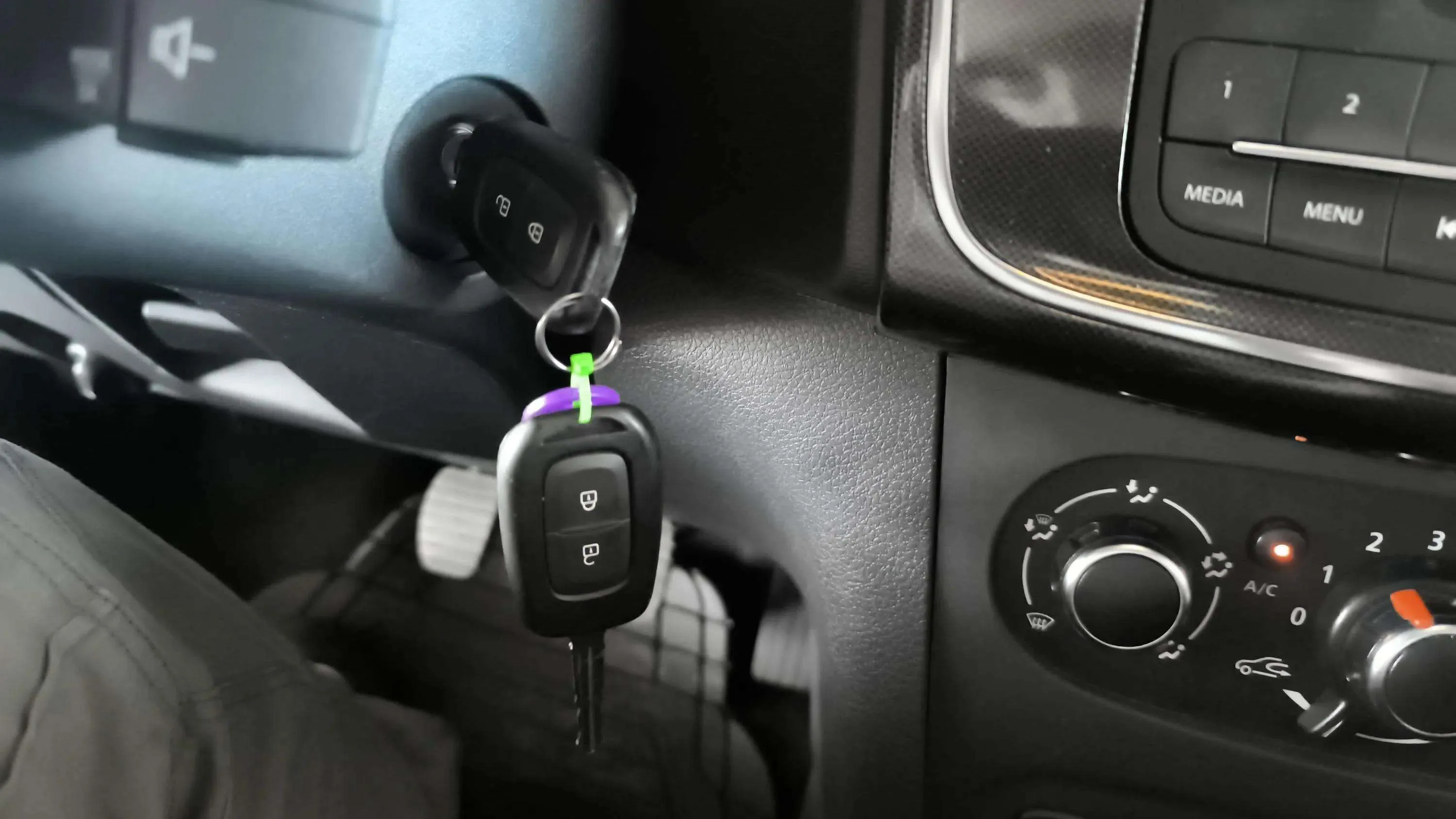 Dacia Sandero Comfort TCe - foto 11