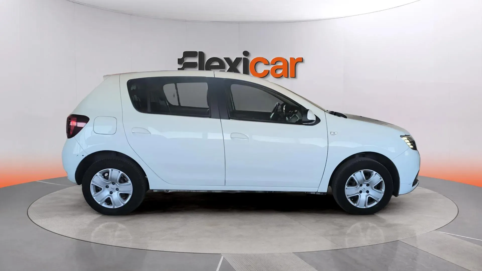 Dacia Sandero Comfort TCe - foto 6
