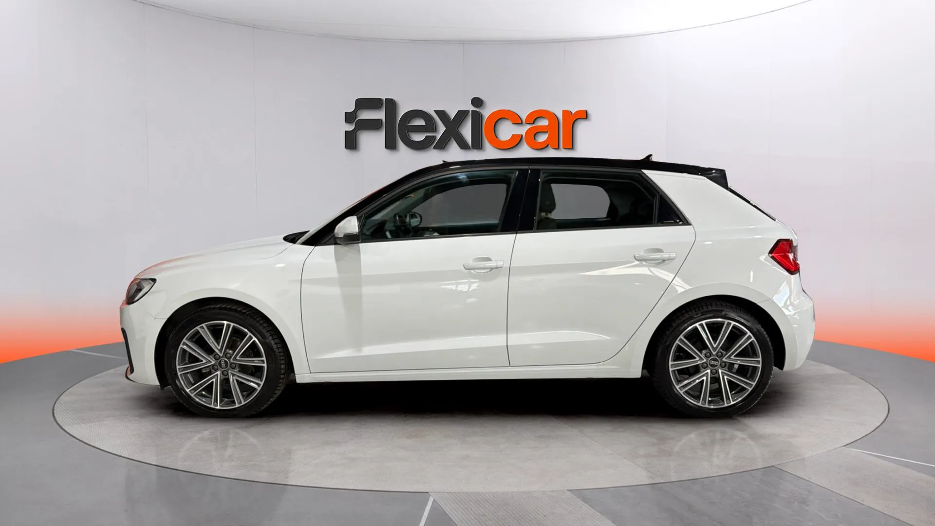 Audi A1 Sportback 25 TFSI - foto 4