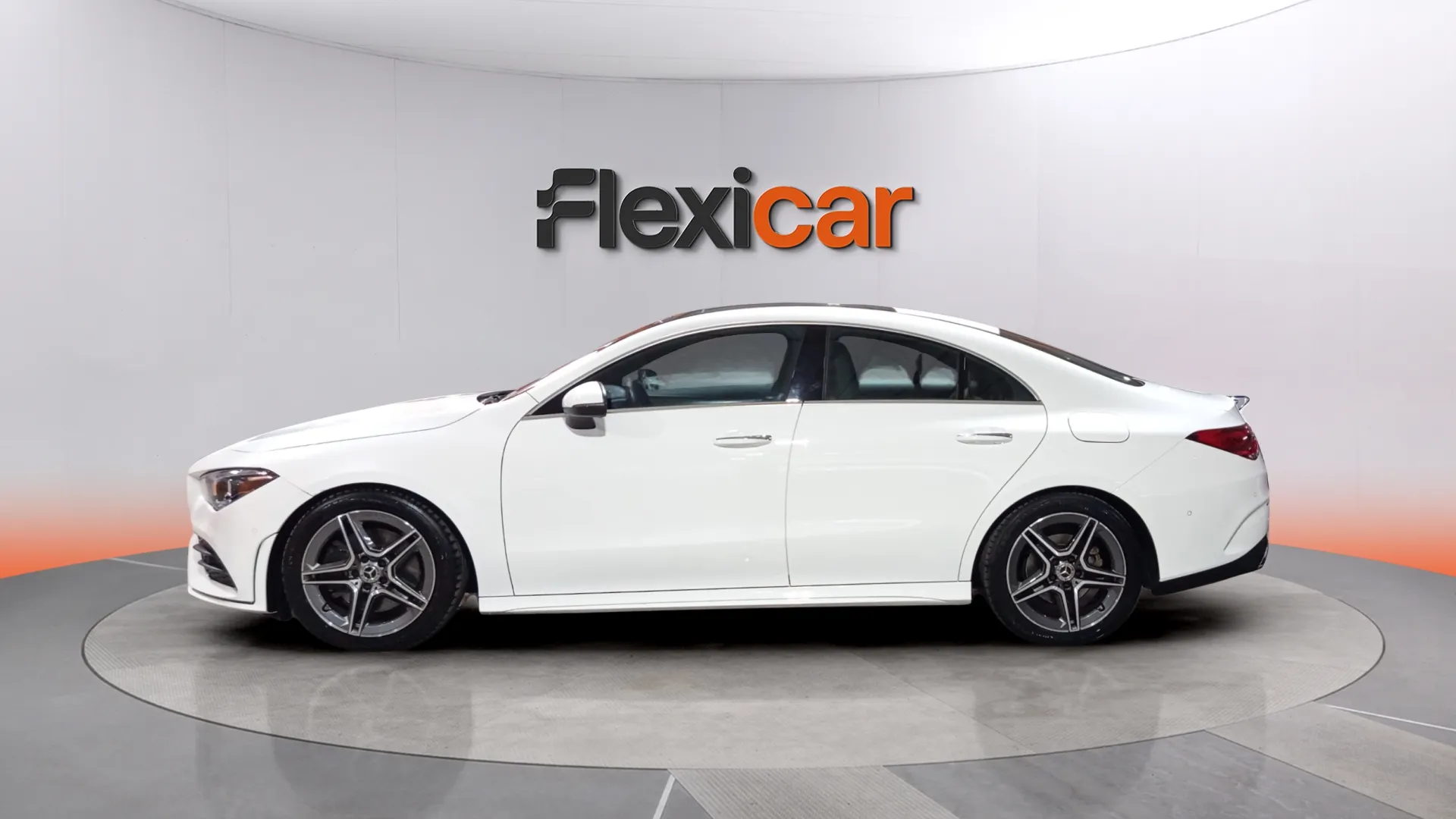 Mercedes-Benz CLA 200 D DCT - foto 5