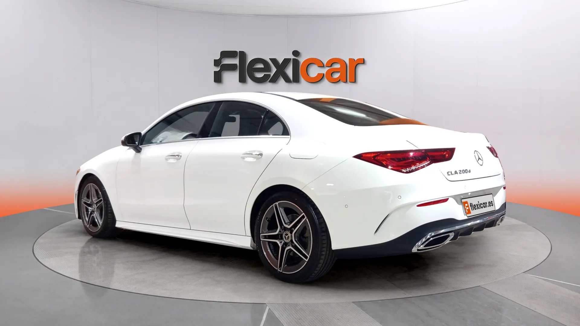 Mercedes-Benz CLA 200 D DCT - foto 6