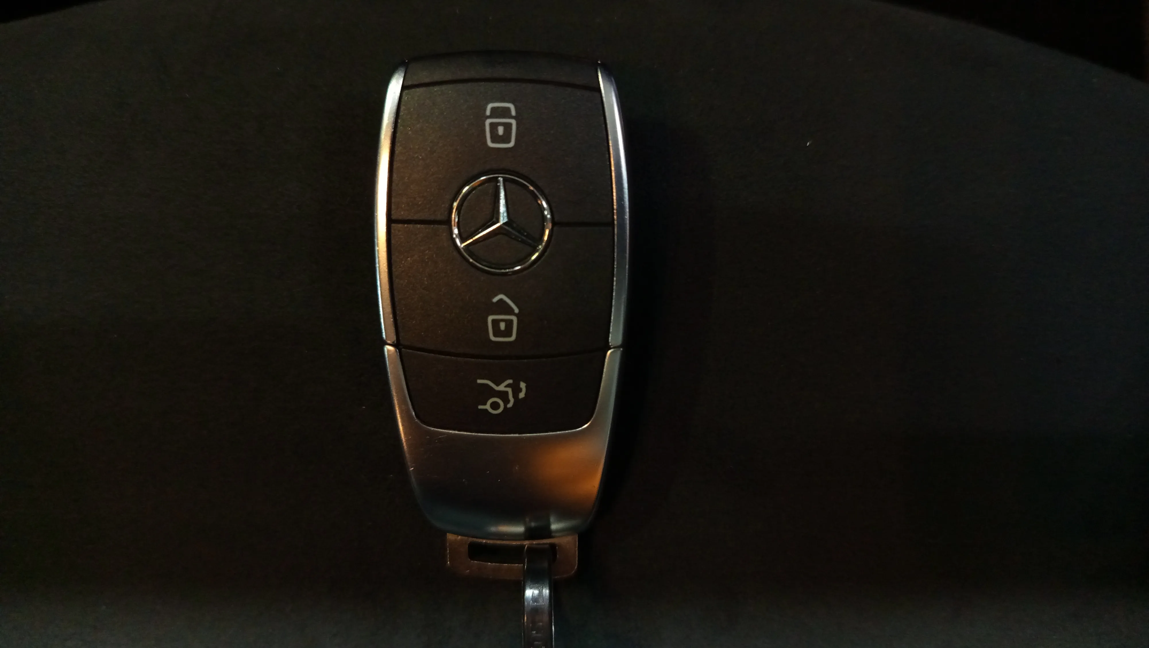 Mercedes-Benz CLA 200 D DCT - foto 30