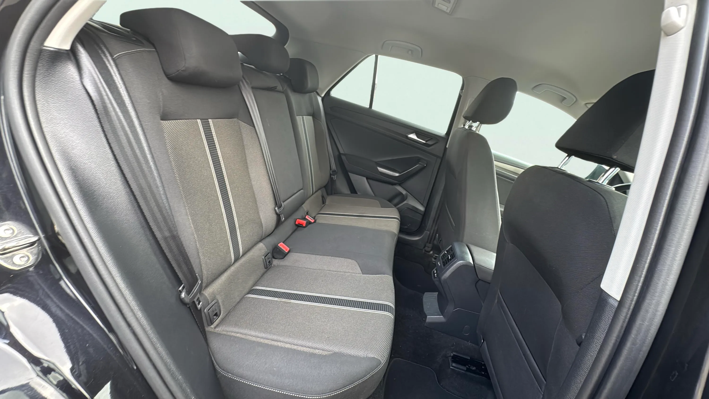 Volkswagen T-Roc Advance 1.6 TDI - foto 15