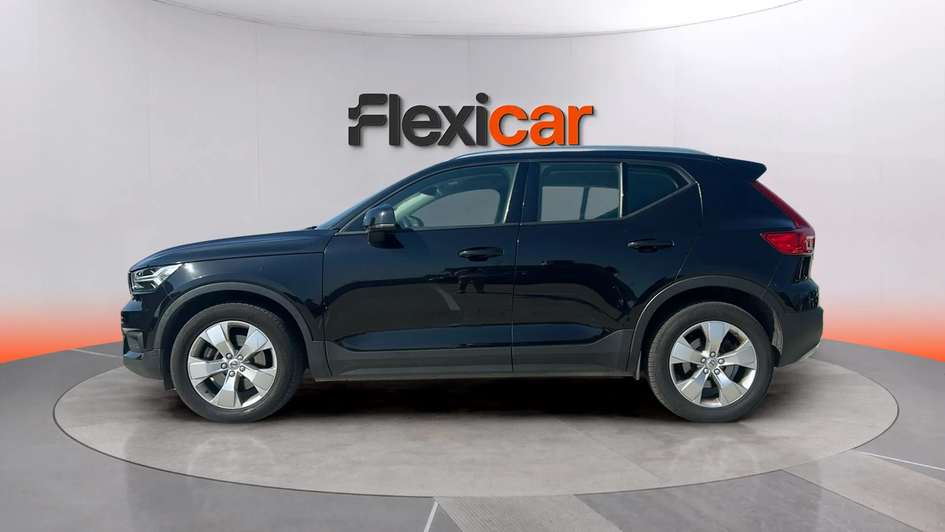 Volvo XC40 2.0 B4 G AWD Inscription - foto 4