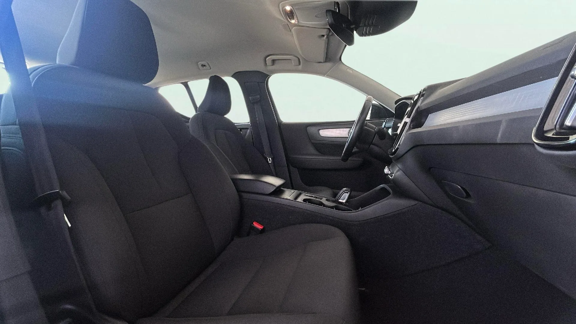 Volvo XC40 2.0 B4 G AWD Inscription - foto 19