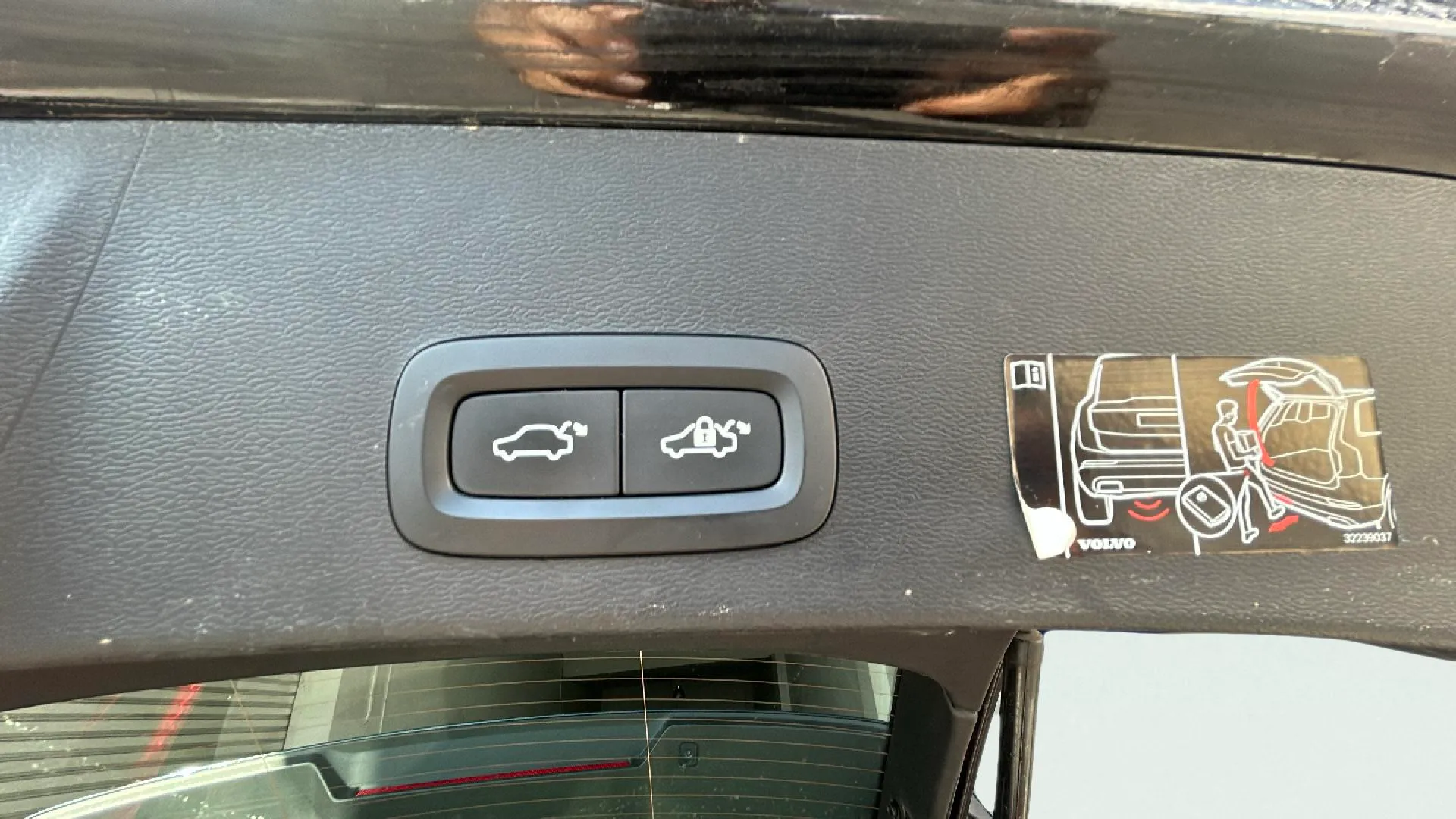 Volvo XC40 2.0 B4 G AWD Inscription - foto 26